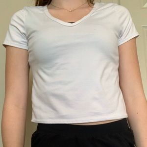 white v-neck cropped tee
